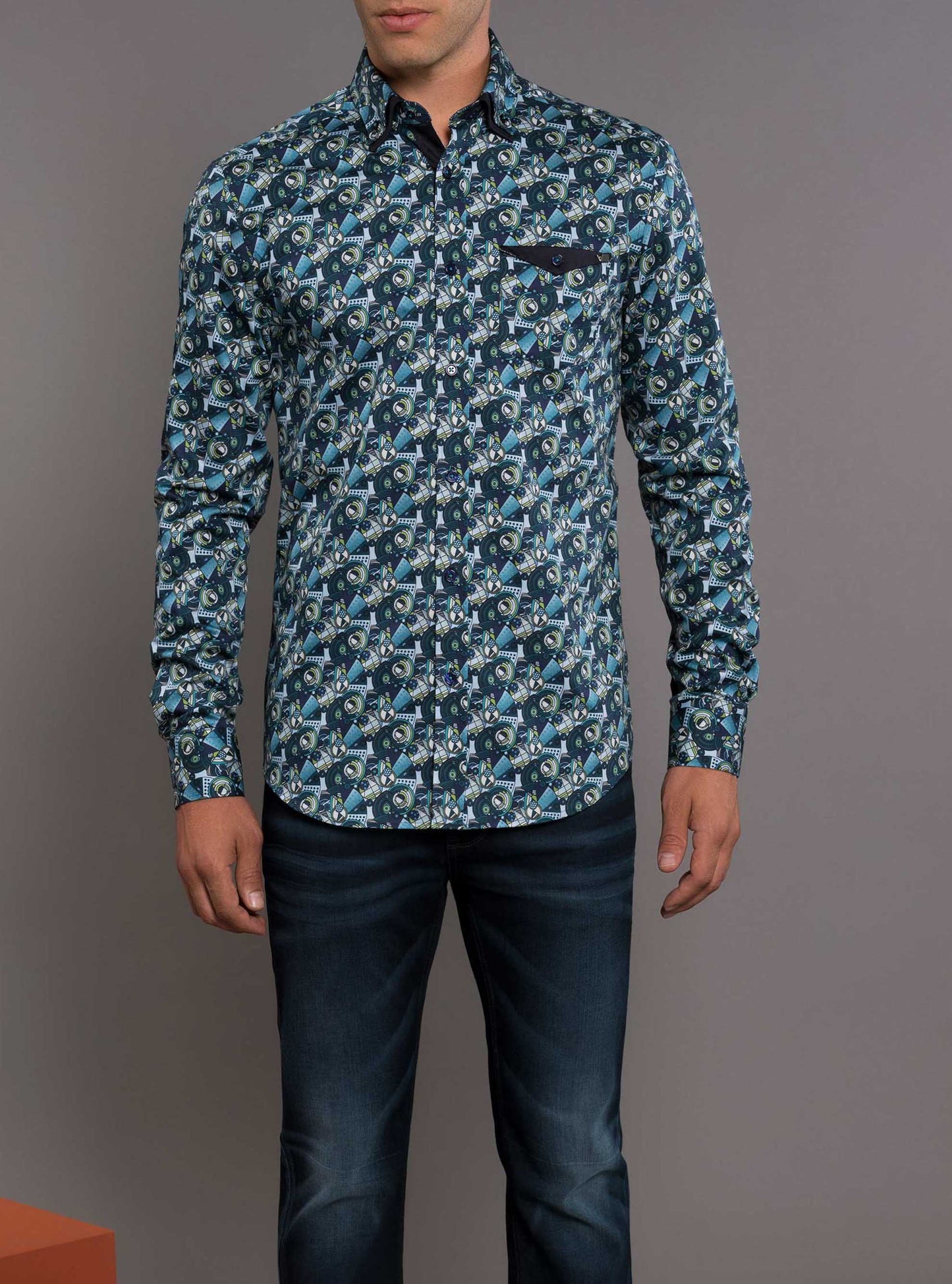 Men's casual long sleeve shirt