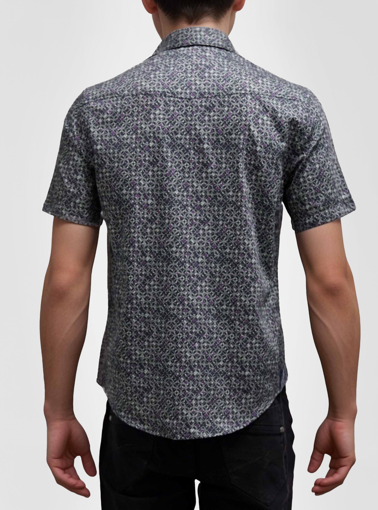 Men's casual short sleeve shirt