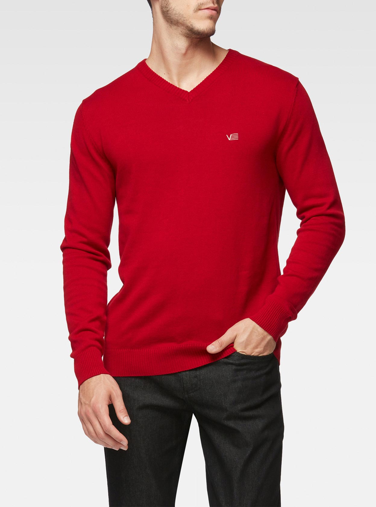 Men's v neck sweater