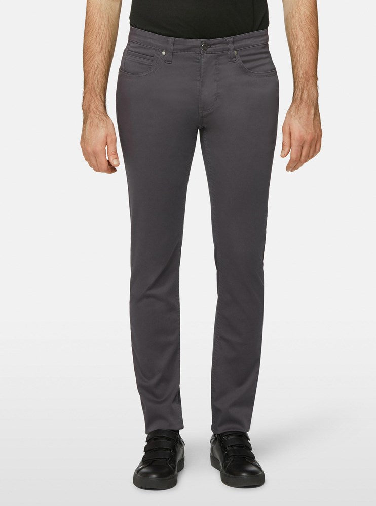 Men's denim jeans